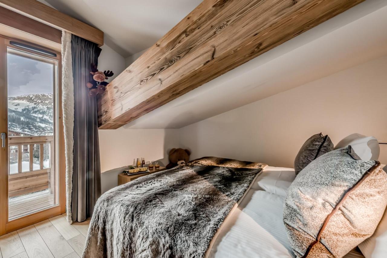 Le Yule Hotel & Spa Val-dʼIsère エクステリア 写真