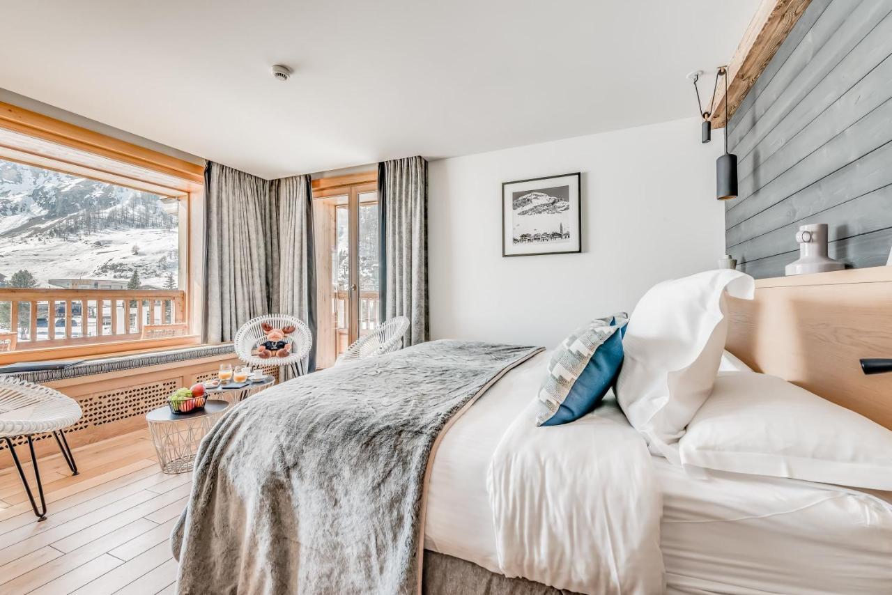 Le Yule Hotel & Spa Val-dʼIsère エクステリア 写真